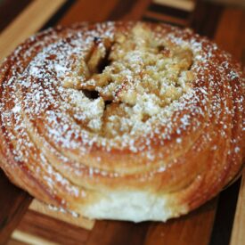 Apple Crumble Danish